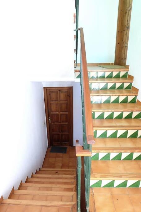 Apartamento Con Piscina L' Ancora カレリャ・デ・パラフルジェリ エクステリア 写真