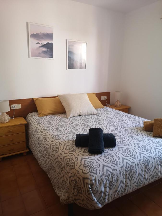 Apartamento Con Piscina L' Ancora カレリャ・デ・パラフルジェリ エクステリア 写真