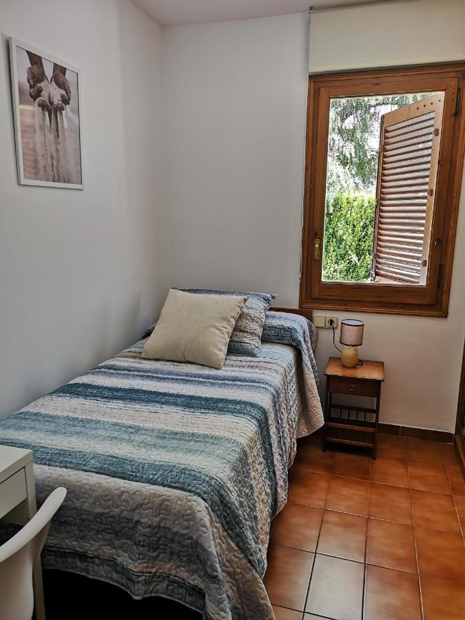 Apartamento Con Piscina L' Ancora カレリャ・デ・パラフルジェリ エクステリア 写真